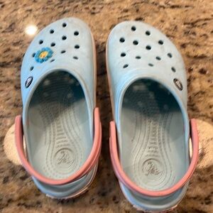 Girls size J 4 blue and pink Crocs